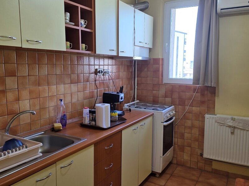 Dristor, 10 minute metrou si parc IOR, stradal pe Camil Ressu, vedere spate