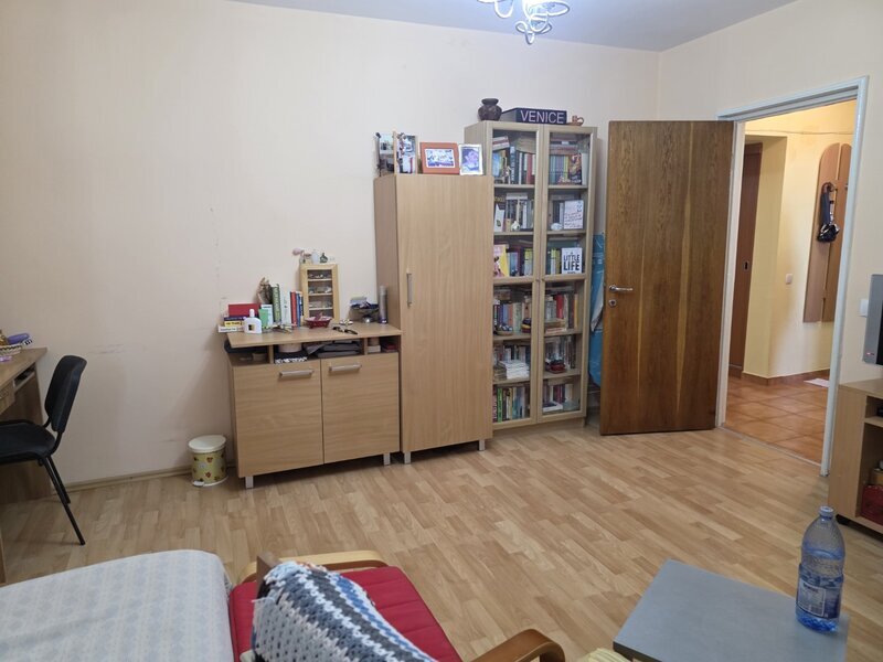 Dristor, 10 minute metrou si parc IOR, stradal pe Camil Ressu, vedere spate